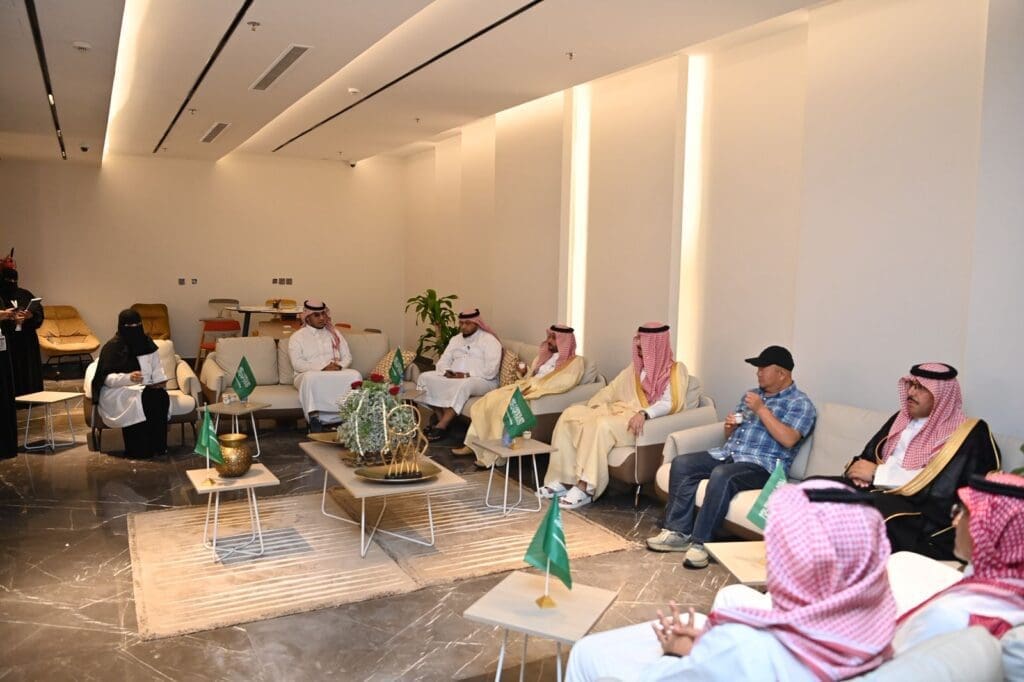 جمعيةة-روحالصحة2-1024x682 دعم وفخر.. سمو الأمير عبدالعزيز بن خالد يدشن مبادرة الفحص المبكر بجمعية روح الصحية بجازان