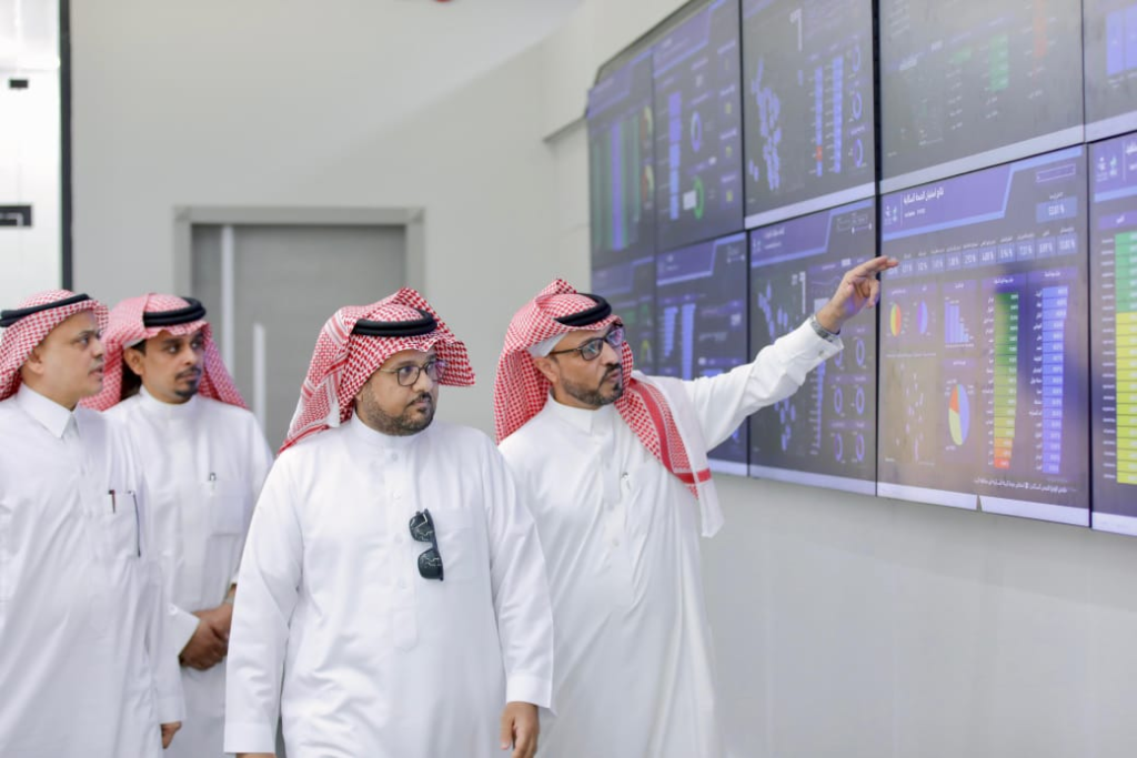 3901-1024x683 الصحة وغرفة جازان تبحثان تطوير الخدمات وتعزيز السياحة العلاجية والاستثمار الصحي