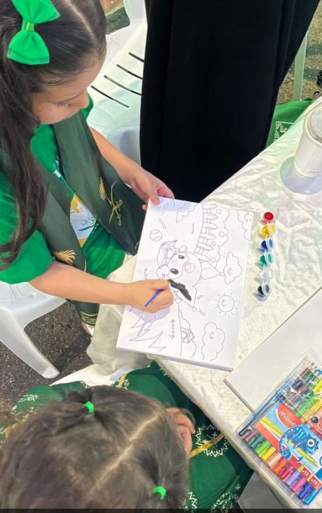 90909-644x1024 جمعية التنمية الأهلية تفعل حضورها في احتفال فيفاء باليوم الوطني 95