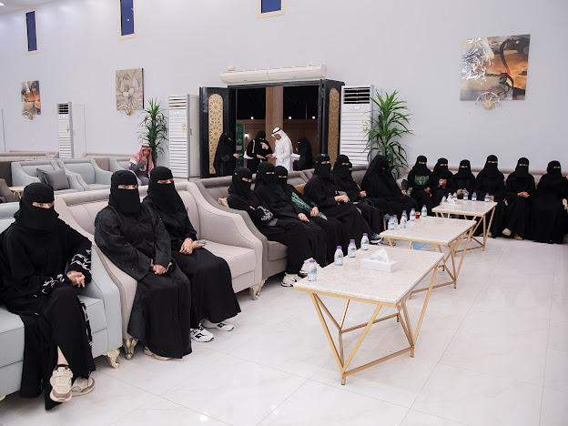 1211321 نادي الثقافة والفنون بصبيا يقدم أمسية شعرية بمناسبة اليوم الوطني الـ 95