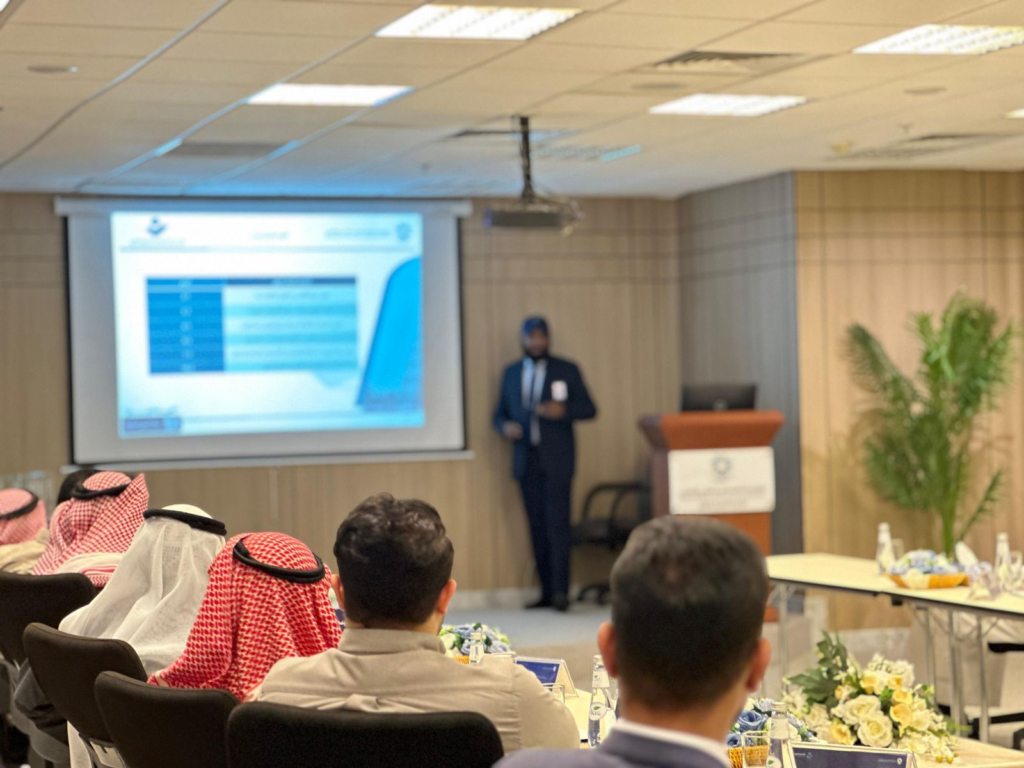 908075-1024x768 تقنية جازان تعزز شراكتها مع الموارد البشرية